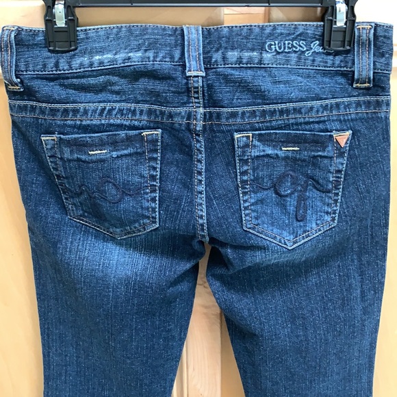 Guess Signature Jeans - Picture 5 of 5